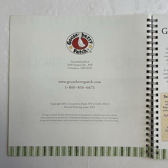 101 Easy Everyday Recipes And 101 Cozy Casseroles by Gooseberry Patch Set Of 2 - Picture 9 of 11